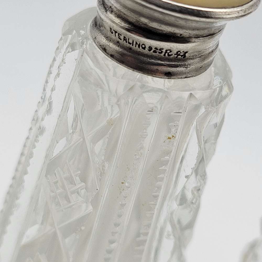 Vintage MCM Crystal Salt and Pepper Shakers Sterling Silver Caps Mother of Pearl - Picture 5 of 10